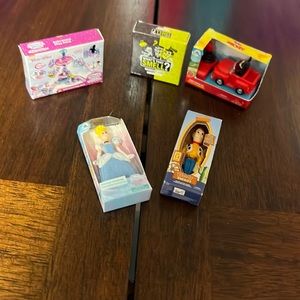 5 mini brands toy